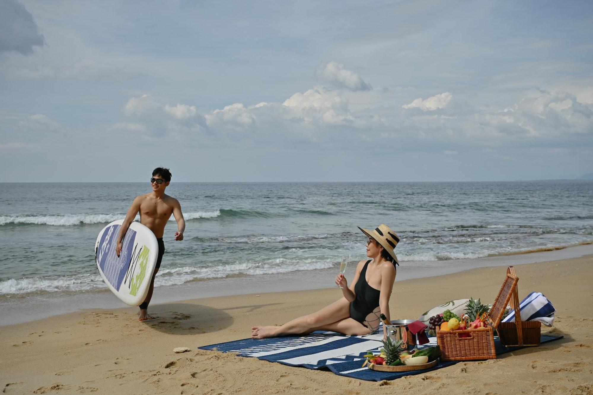 Arinara Beach Resort Phuket - Sha Extra Plus Банг Тао Бийч Екстериор снимка