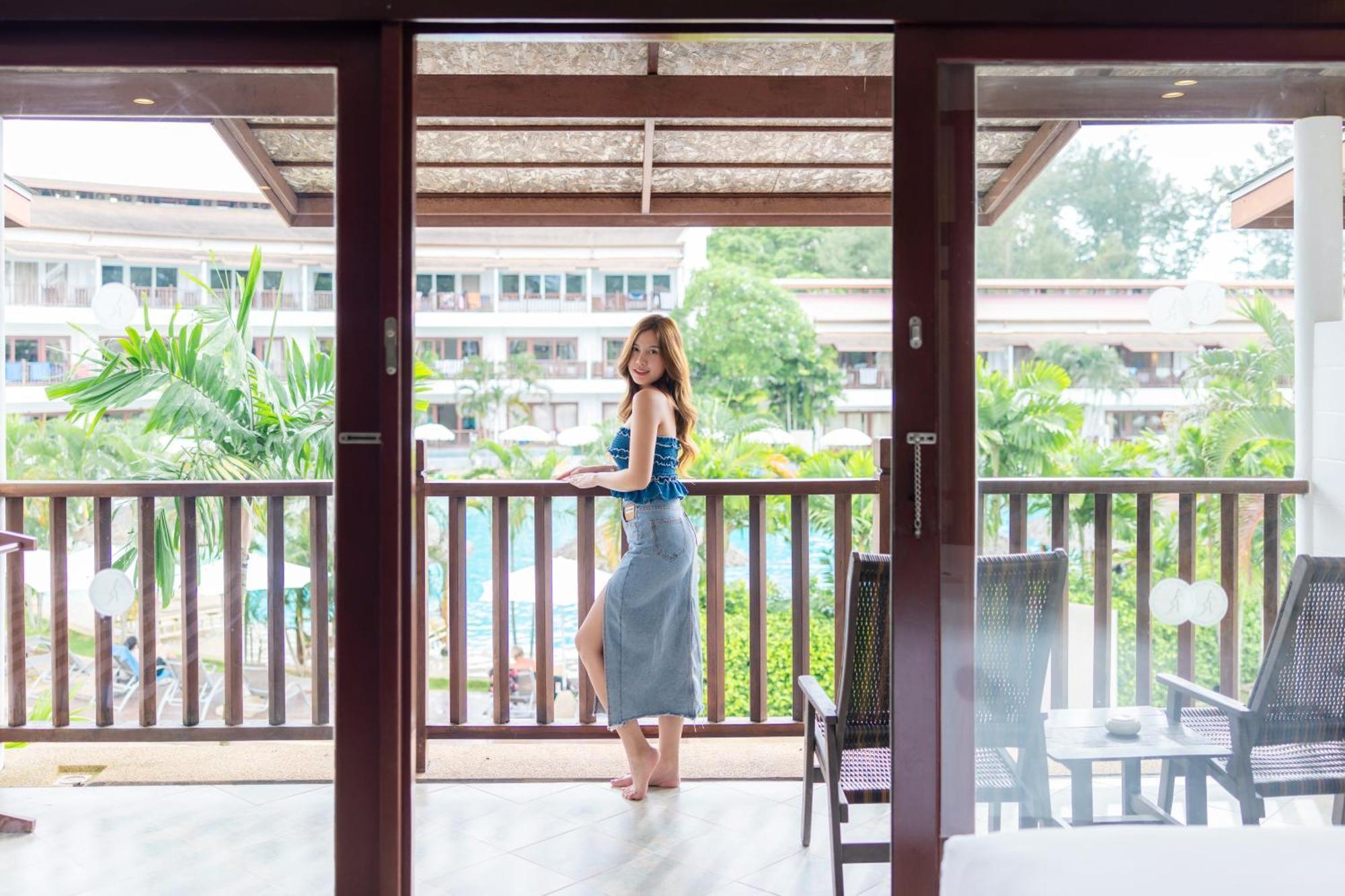 Arinara Beach Resort Phuket - Sha Extra Plus Банг Тао Бийч Екстериор снимка